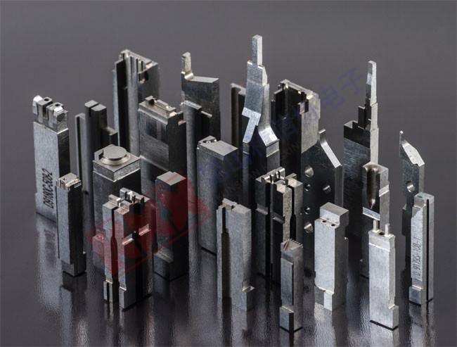 Mold Components